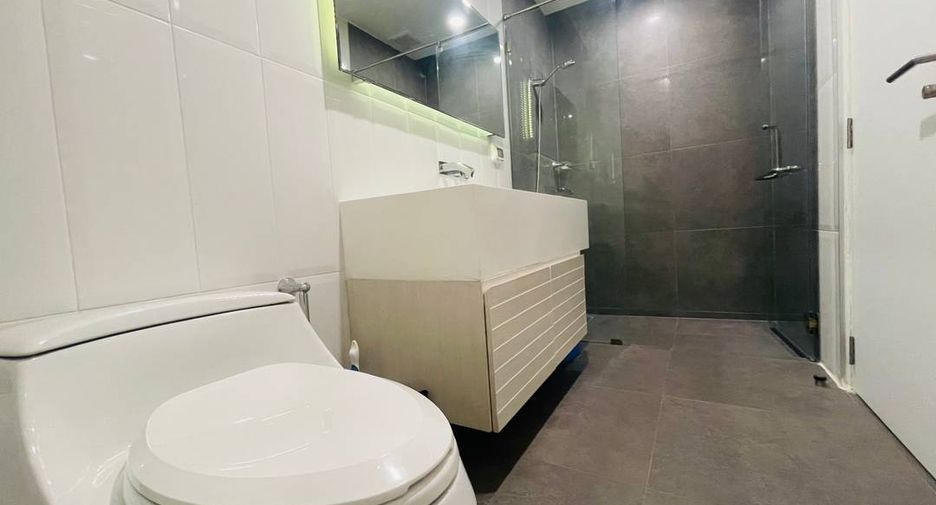 À louer et à vendre 2 chambres condo à Mueang Chiang Mai, Chiang Mai