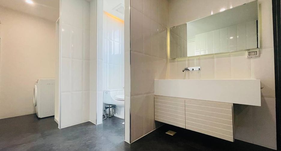 À louer et à vendre 2 chambres condo à Mueang Chiang Mai, Chiang Mai