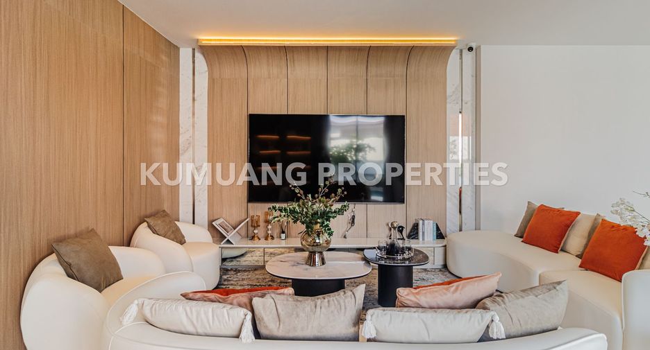 For sale 4 bedrooms house in Saraphi, Chiang Mai