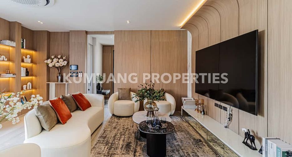 For sale 4 bedrooms house in Saraphi, Chiang Mai