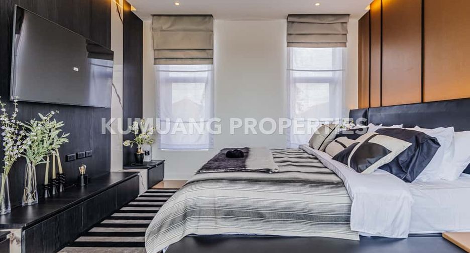 For sale 4 bedrooms house in Saraphi, Chiang Mai