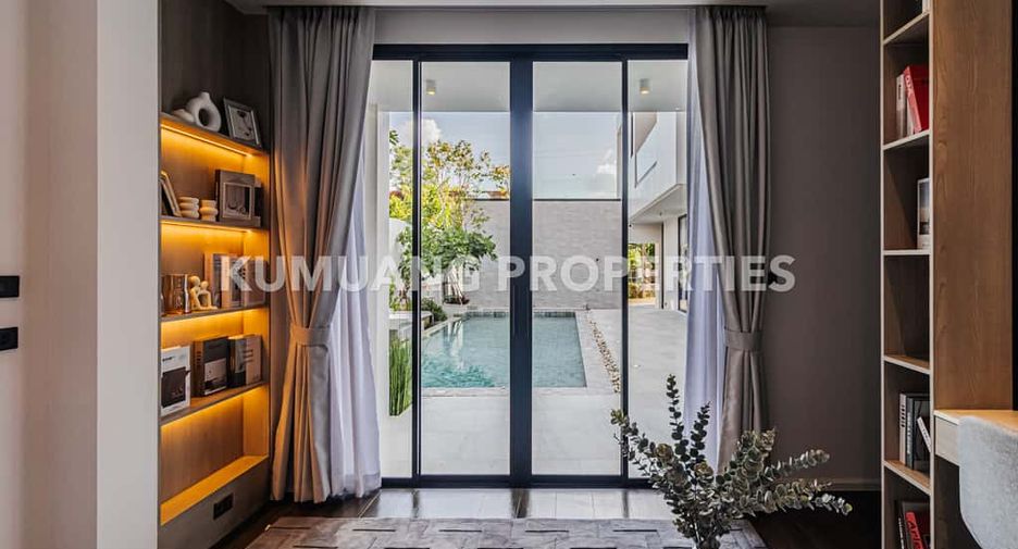 For sale 4 bedrooms house in Saraphi, Chiang Mai