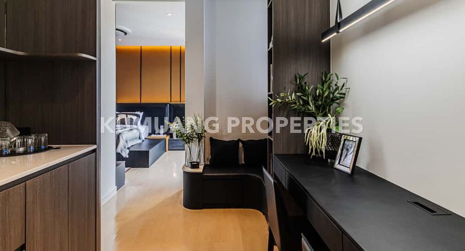For sale 4 bedrooms house in Saraphi, Chiang Mai