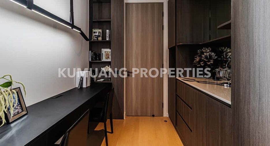 For sale 4 bedrooms house in Saraphi, Chiang Mai