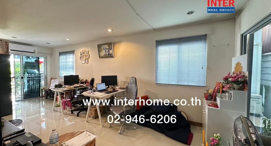 ให้เช่า และ ขาย 4 ห้องนอน ทาวน์เฮ้าส์ ใน บางพลี, สมุทรปราการ