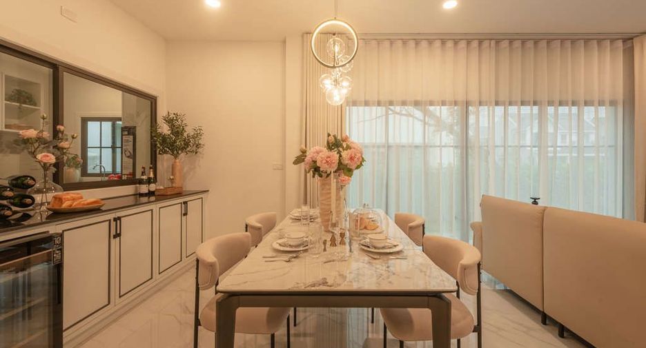 For sale 4 bedrooms house in San Pa Tong, Chiang Mai