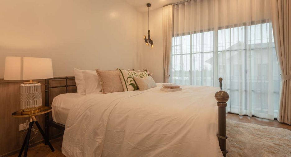 For sale 4 bedrooms house in San Pa Tong, Chiang Mai