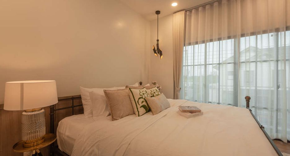 For sale 4 bedrooms house in San Pa Tong, Chiang Mai