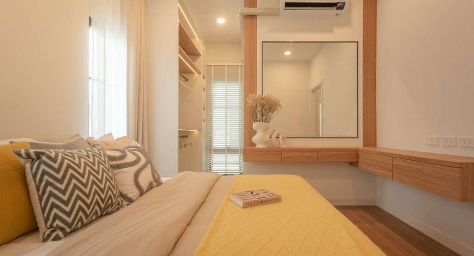 For sale 4 bedrooms house in San Pa Tong, Chiang Mai