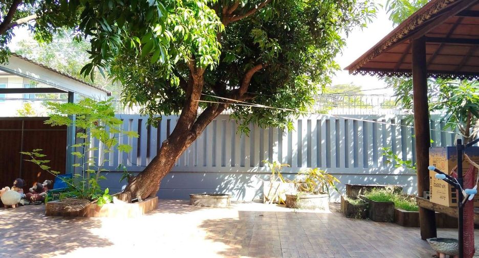 For sale 2 bedrooms house in Lat Phrao, Bangkok