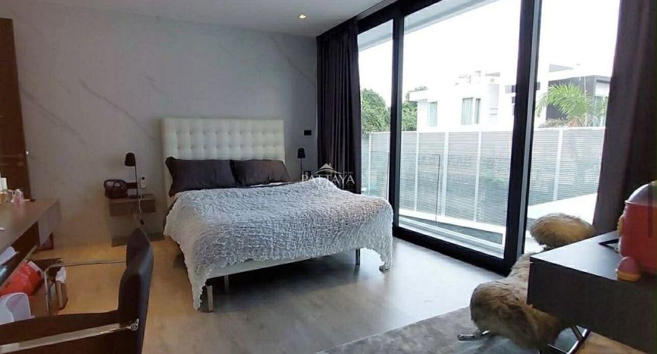For sale 7 bedrooms house in Bang Lamung, Chonburi