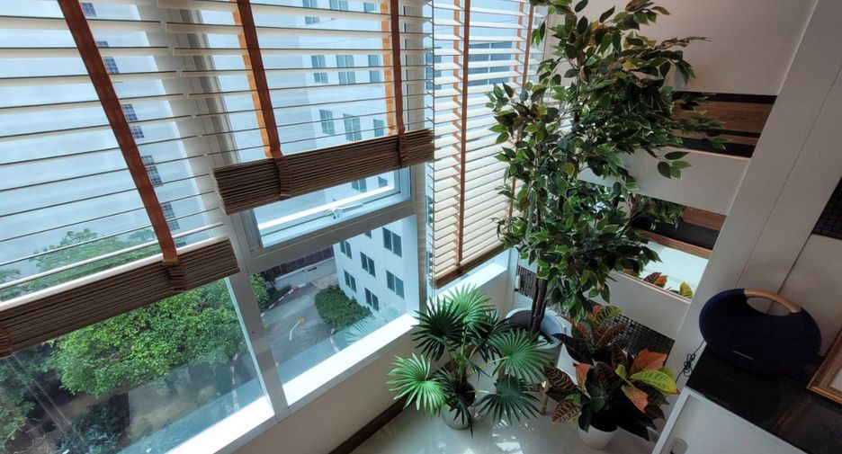 Condo en alquiler de 2 habitaciones en Watthana, Bangkok