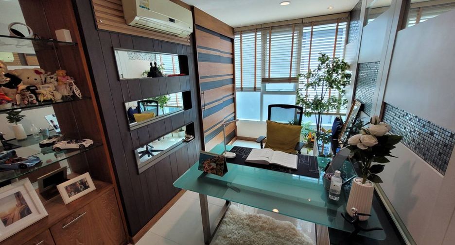 Condo en alquiler de 2 habitaciones en Watthana, Bangkok