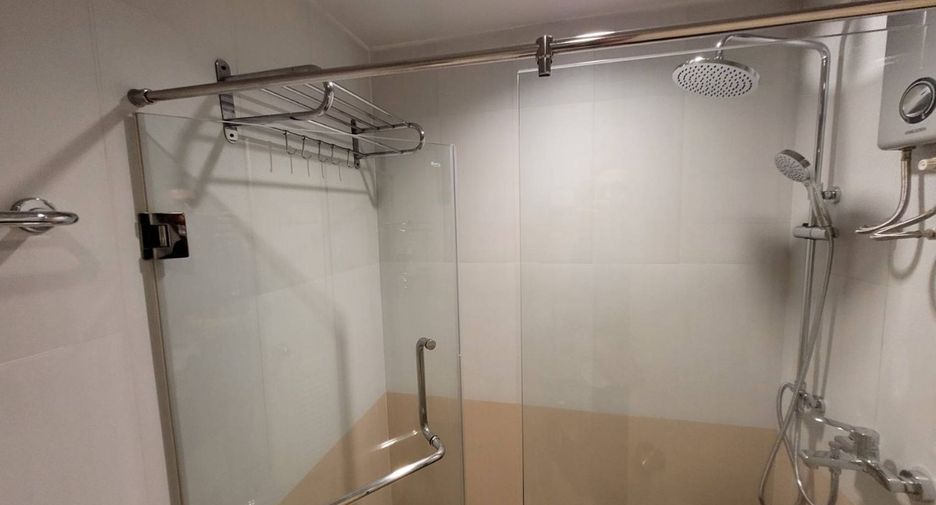 Condo en alquiler de 2 habitaciones en Watthana, Bangkok