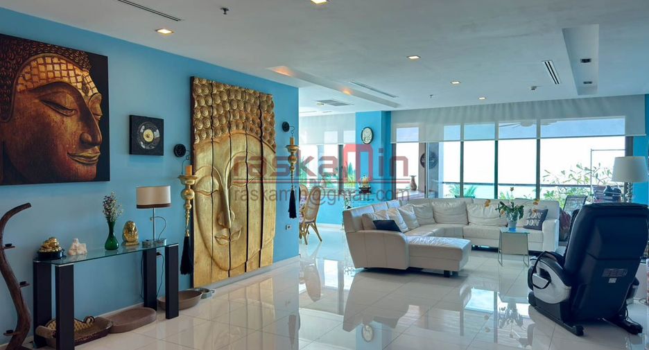 For sale 3 bedrooms condo in Bang Lamung, Chonburi