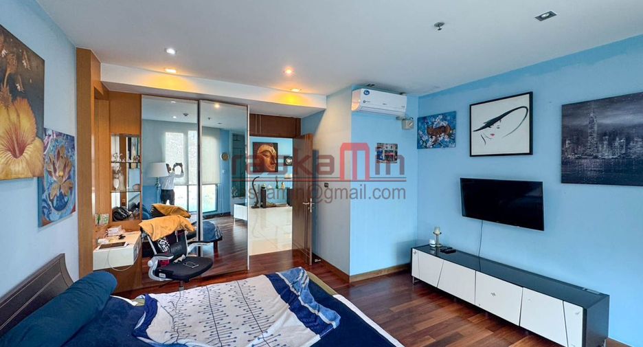 For sale 3 bedrooms condo in Bang Lamung, Chonburi