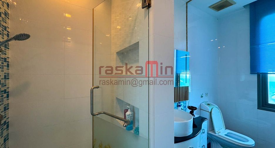 For sale 3 bedrooms condo in Bang Lamung, Chonburi