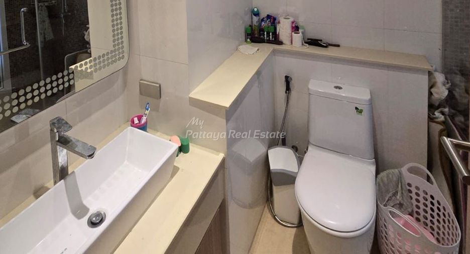 For sale studio condo in Bang Lamung, Chonburi