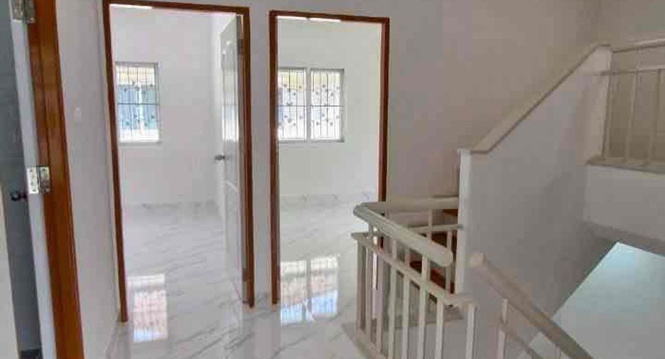 À vendre 3 chambres maison à Lam Luk Ka, Pathum Thani