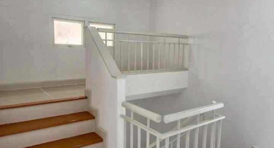 À vendre 3 chambres maison à Lam Luk Ka, Pathum Thani