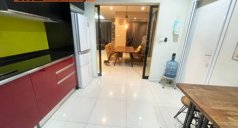 For sale 3 bedrooms house in Suan Luang, Bangkok