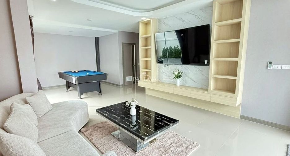 Casa en venta de 5 habitaciones en Bang Lamung, Chonburi