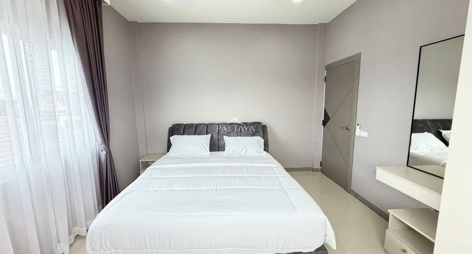 Casa en venta de 5 habitaciones en Bang Lamung, Chonburi