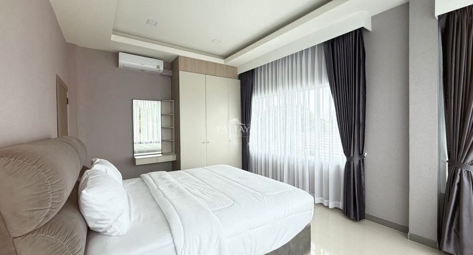 Casa en venta de 5 habitaciones en Bang Lamung, Chonburi