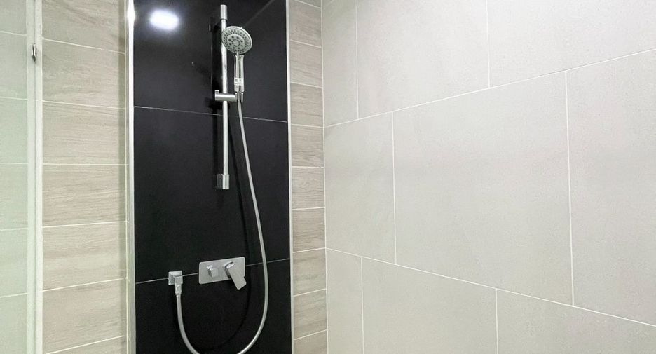À louer et à vendre 3 chambres condo à Jomtien, Pattaya