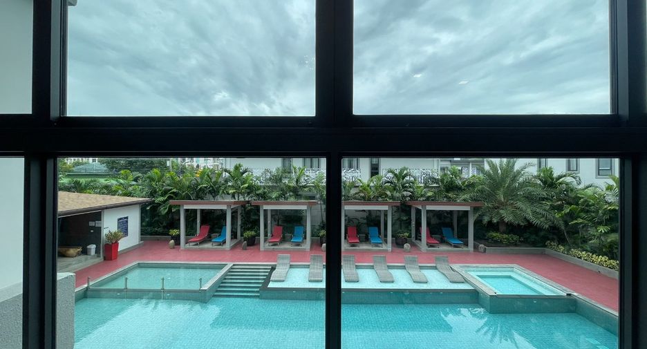 À louer et à vendre 3 chambres condo à Jomtien, Pattaya