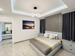 Villa zum Kauf mit 4 Zimmer in Bang Lamung, Chonburi