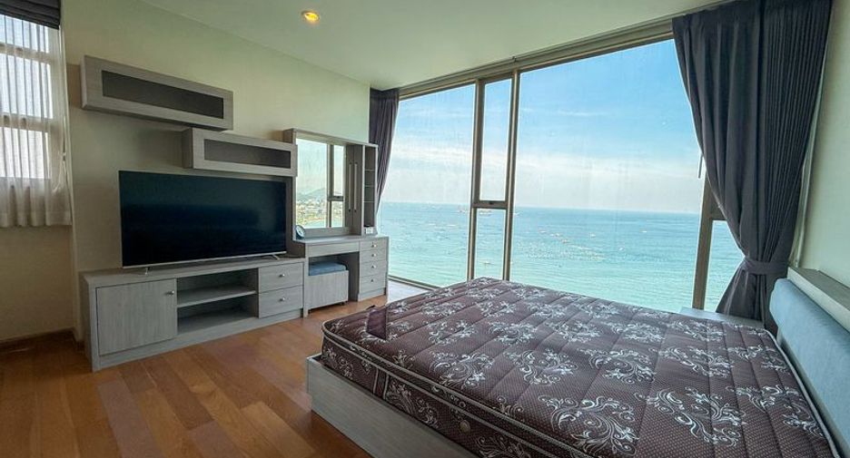 For rent 2 bedrooms condo in Si Racha, Chonburi