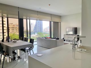 À louer 2 chambres condo à Khlong Toei, Bangkok