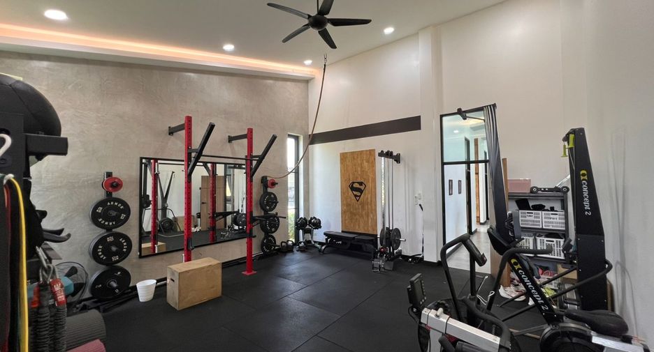 Casa en venta de 5 habitaciones en Doi Saket, Chiang Mai