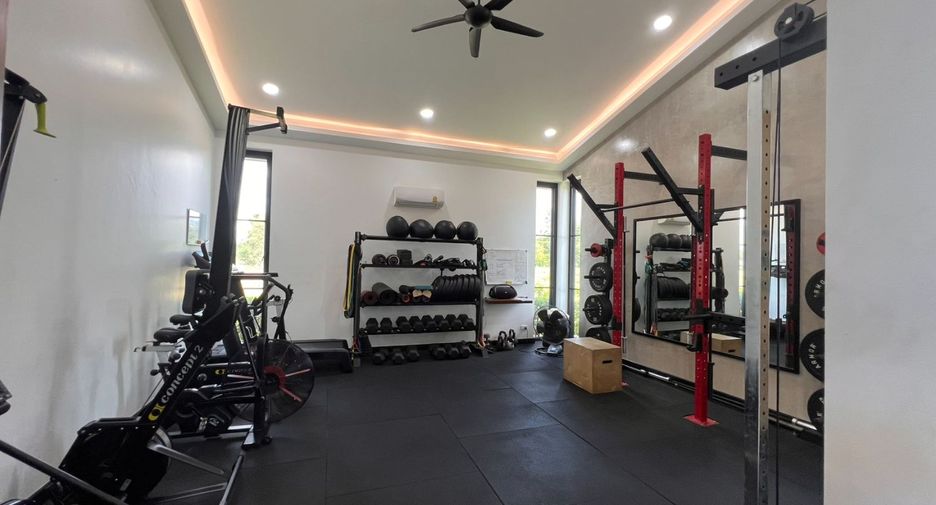 Casa en venta de 5 habitaciones en Doi Saket, Chiang Mai