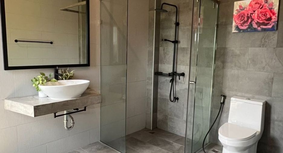 Casa en venta de 5 habitaciones en Doi Saket, Chiang Mai