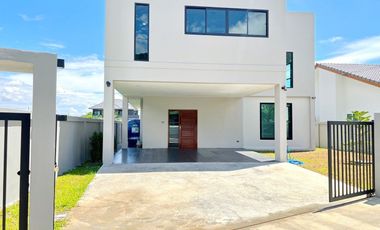 For sale 3 bedrooms house in Ban Bueng, Chonburi