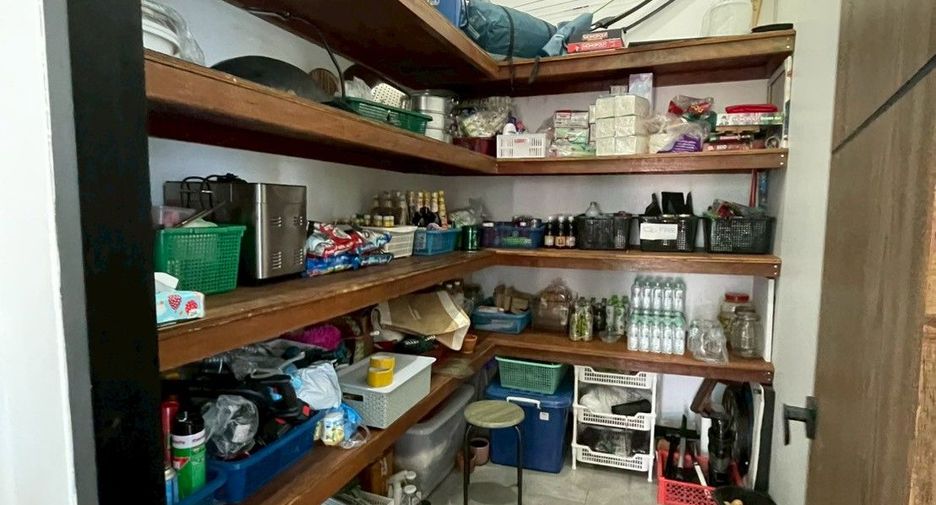Продажа 5 спальни дом в Дои Сакет, Чианг Маи