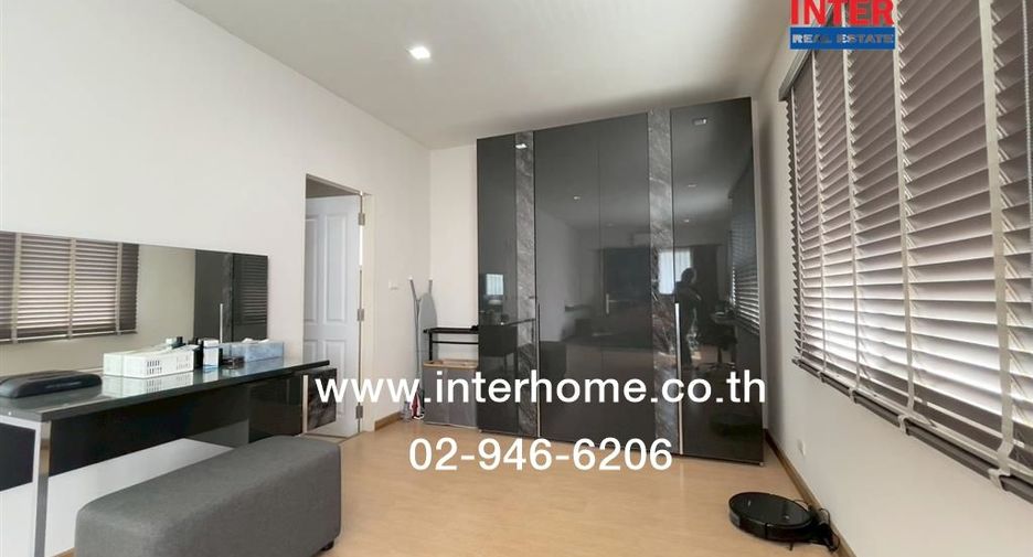 For sale 3 bedrooms house in Min Buri, Bangkok