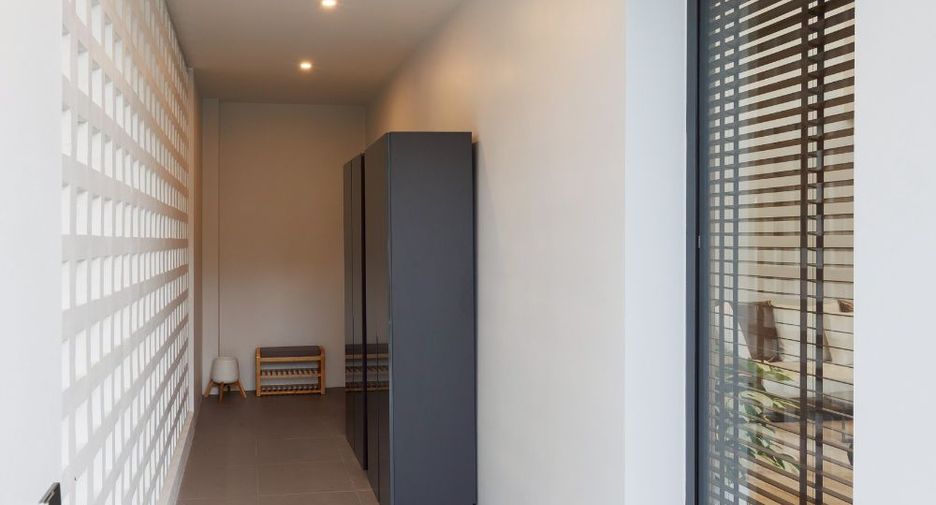 For sale 4 bedrooms villa in San Sai, Chiang Mai