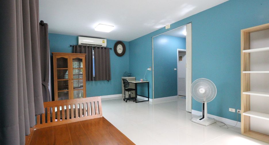 À louer 3 chambres maison à Mueang Pathum Thani, Pathum Thani