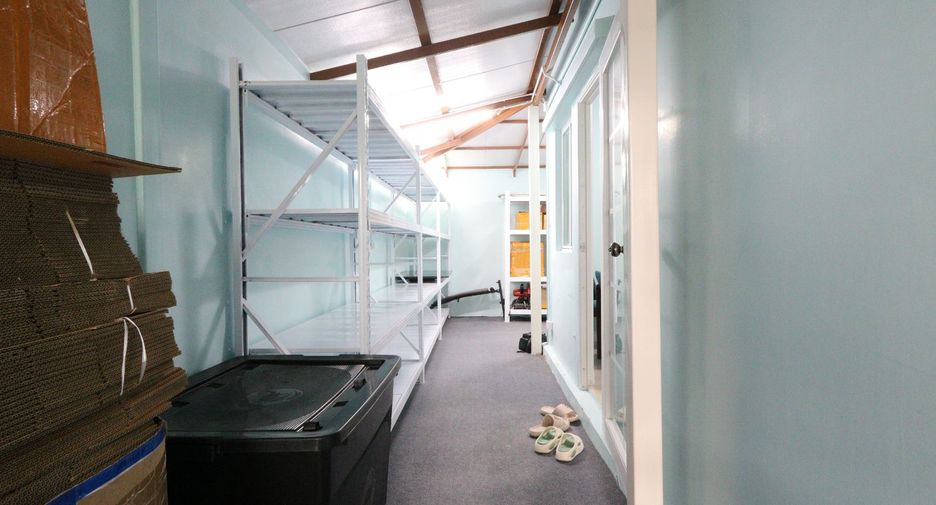 À louer 3 chambres maison à Mueang Pathum Thani, Pathum Thani