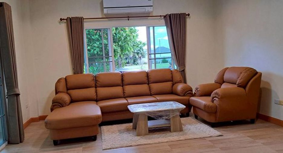 For rent 3 bedrooms house in Doi Saket, Chiang Mai