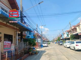 出售 3 卧室 联排别墅 在 Lam Luk Ka, Pathum Thani