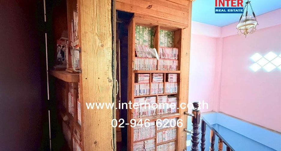 For sale 6 bedrooms house in Bang Khae, Bangkok