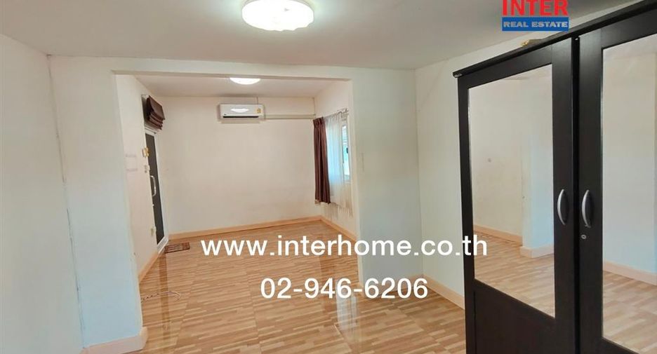 Reihenhaus zum Kauf mit 3 Zimmer in Khlong Luang, Pathum Thani