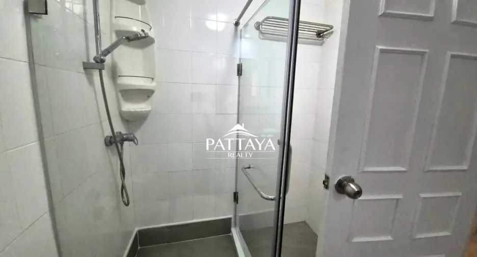 For rent studio condo in Bang Lamung, Chonburi