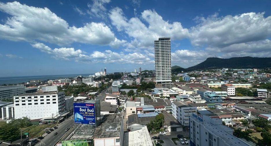 For rent 2 ベッドルーム condo in Si Racha, Chonburi