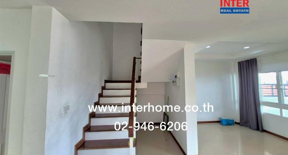 Casa adosada en alquiler y en venta de 4 habitaciones en Bang Bua Thong, Nonthaburi