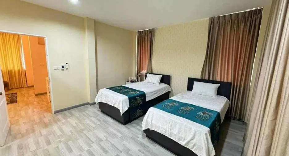 For rent そして for sale 5 ベッドルーム house in Bang Lamung, Chonburi